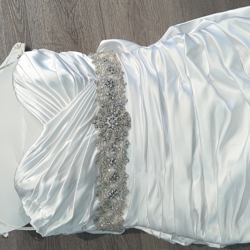 Sottero and Midgley Elegant White Wedding Dress